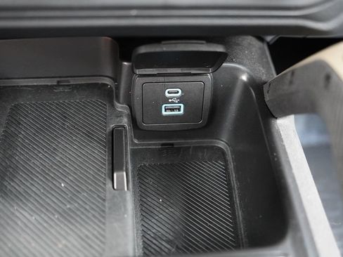 Certified 2025 Ford Bronco Badlands AWD/4WD image 31