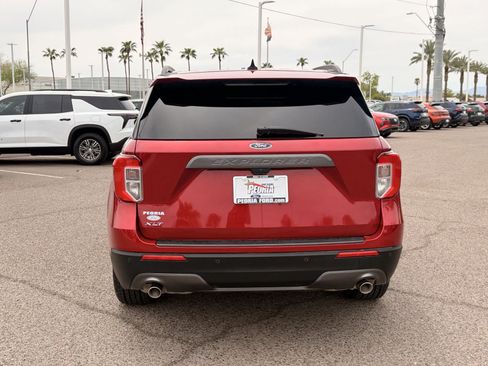Used 2022 Ford Explorer XLT w/ Equipment Group 202A RWD image 35