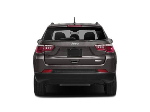 Certified 2019 Jeep Compass Latitude w/ Cold Weather Group AWD/4WD image 5