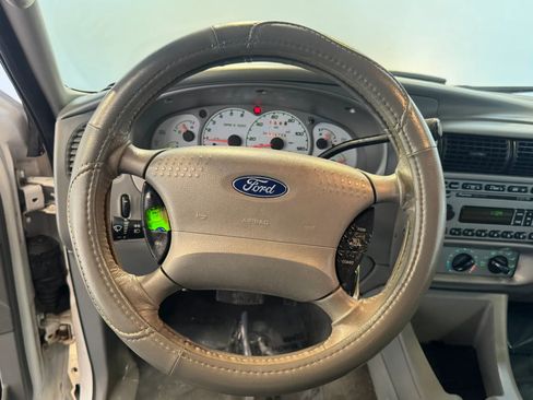 Used 2003 Ford Explorer RWD image 11