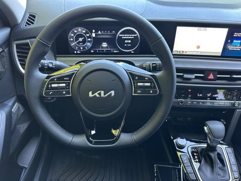 New 2026 Kia Seltos SX image 10