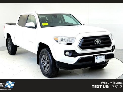 Certified 2023 Toyota Tacoma SR5 AWD/4WD image 1