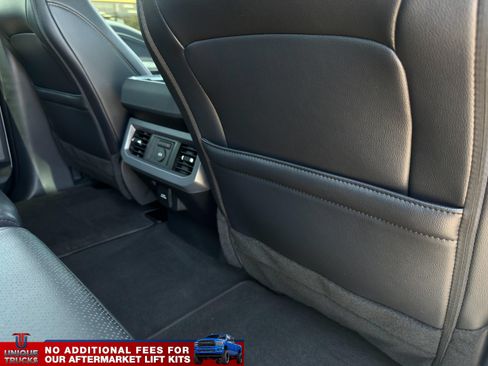Used 2025 Ford F350 Lariat w/ FX4 Off-Road Package AWD/4WD image 25