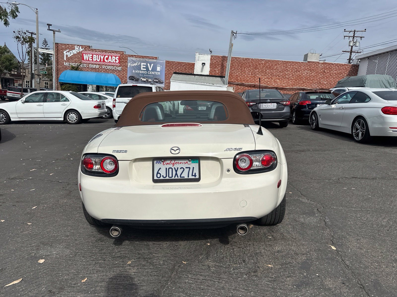 Used 2007 MAZDA MX-5 Miata Grand Touring RWD image 7