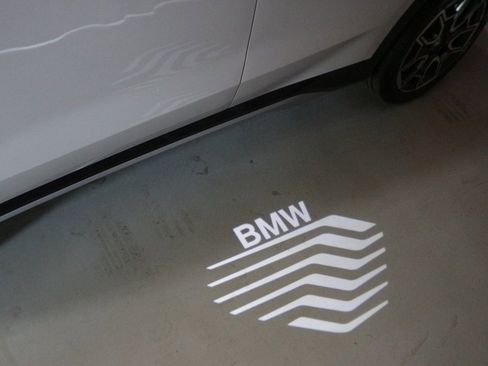 New 2025 BMW X1 xDrive28i w/ Premium Package image 12