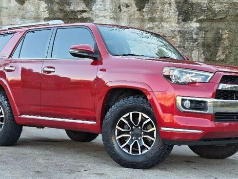 Used 2014 Toyota 4Runner Limited image 1