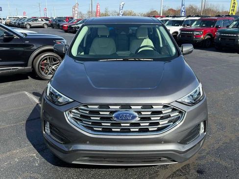 Used 2024 Ford Edge Titanium image 25