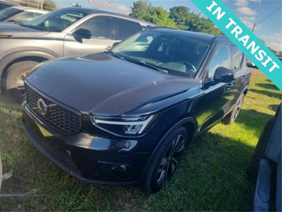 Used 2023 Volvo XC40 B4 Plus w/ Driver Assist Package
