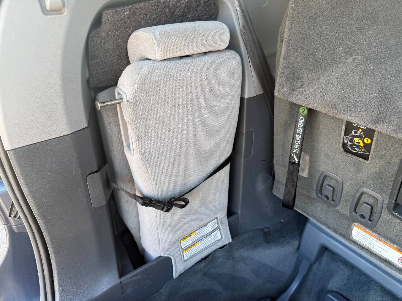 Used 2015 Toyota Sienna LE FWD image 10