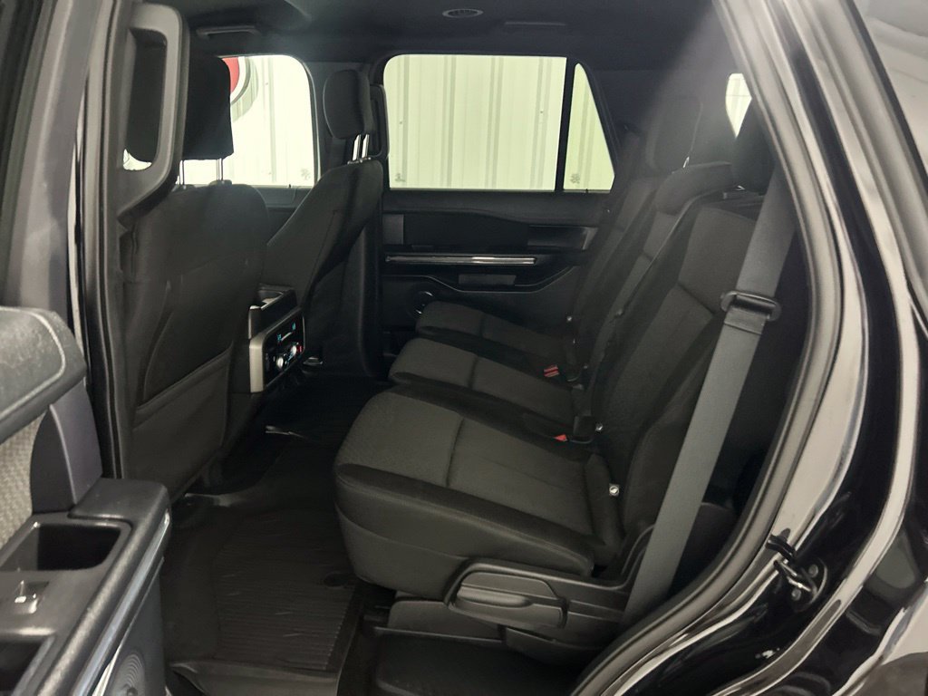 Used 2019 Ford Expedition XLT AWD/4WD image 14