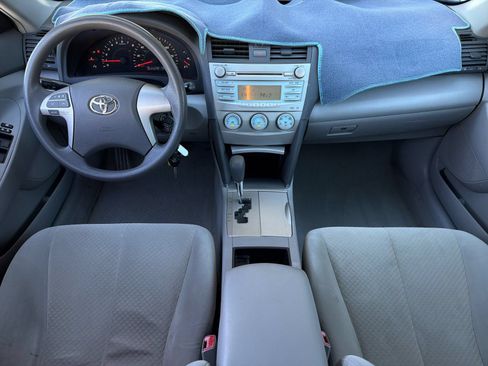 Used 2007 Toyota Camry LE FWD image 12