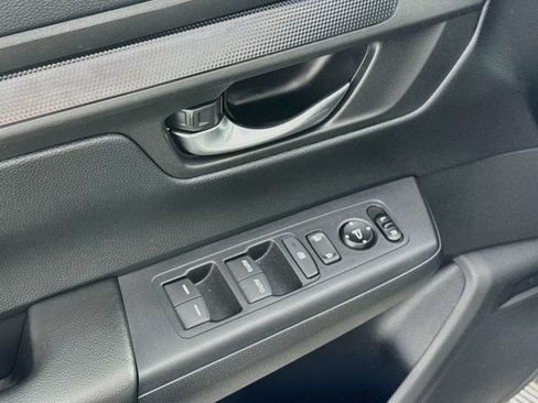 Certified 2025 Honda CR-V EX image 13