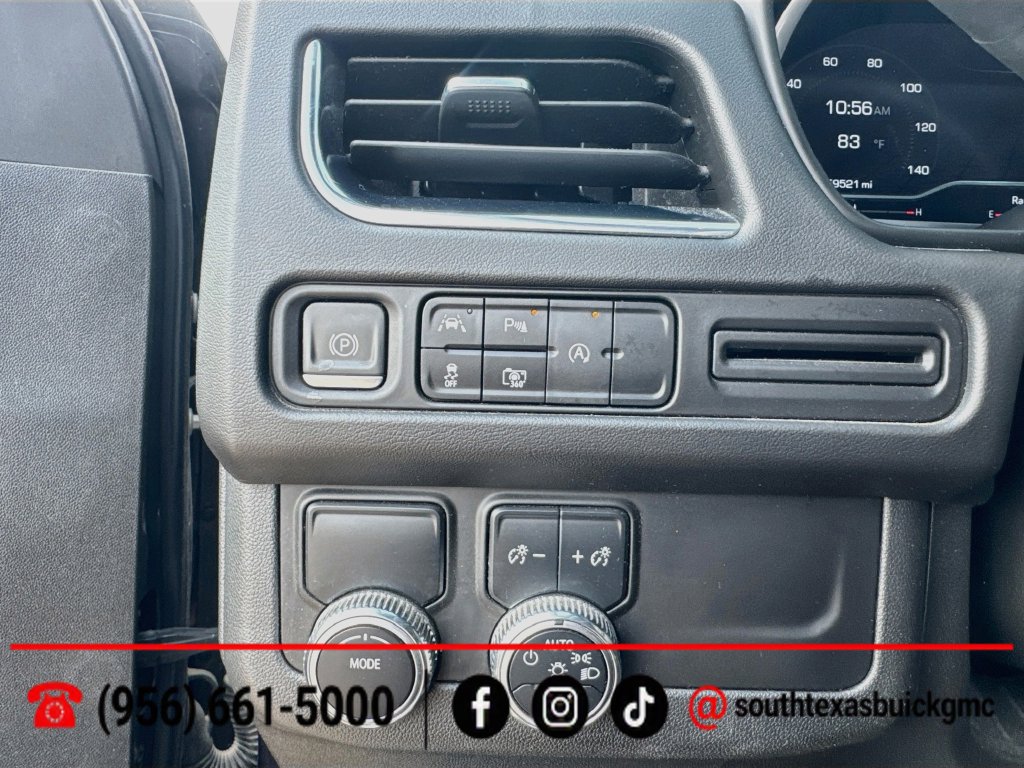 Used 2023 GMC Yukon SLT w/ SLT Luxury Package RWD image 23