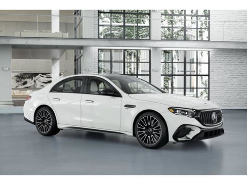 New 2026 Mercedes-Benz E 53 AMG e 4MATIC Sedan image 12