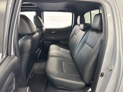 Used 2021 Toyota Tacoma TRD Sport w/ TRD Premium Sport Package AWD/4WD image 42