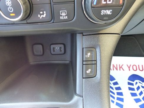Used 2017 GMC Acadia SLT AWD/4WD image 36