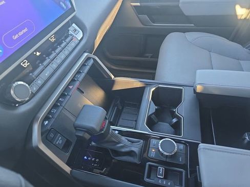 Certified 2025 Toyota Tundra Limited image 24