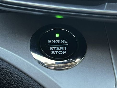 Used 2020 Ford Explorer XLT w/ Equipment Group 202A image 36