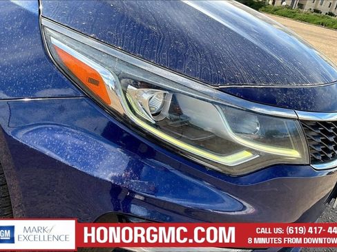 Used 2020 Kia Optima LX FWD image 35