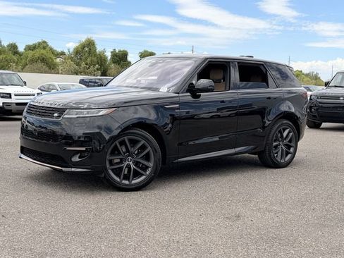 Used 2023 Land Rover Range Rover Sport SE Dynamic AWD/4WD image 2