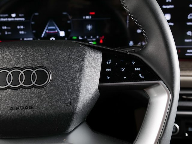 Certified 2025 Audi Q5 Premium w/ Convenience Package AWD/4WD image 21