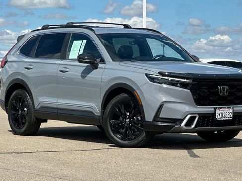 Used 2024 Honda CR-V Sport Touring image 2