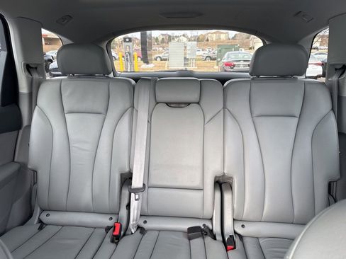 Used 2017 Audi Q7 3.0T Premium image 32