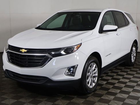 Used 2019 Chevrolet Equinox LT w/ Driver Convenience Package FWD image 7