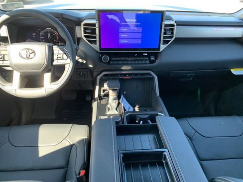 New 2026 Toyota Tundra Limited AWD/4WD image 15
