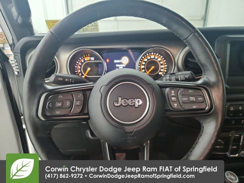 Used 2020 Jeep Wrangler Unlimited Sport AWD/4WD image 22