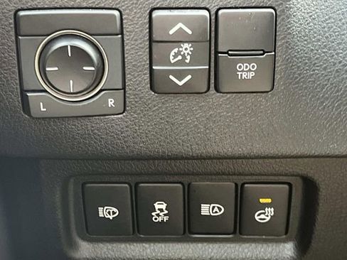 Used 2021 Lexus GX 460 Premium image 35