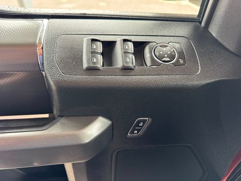 Used 2016 Ford F150 XLT w/ Equipment Group 302A Luxury AWD/4WD image 25