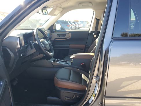 New 2025 Ford Bronco Sport Outer Banks image 17