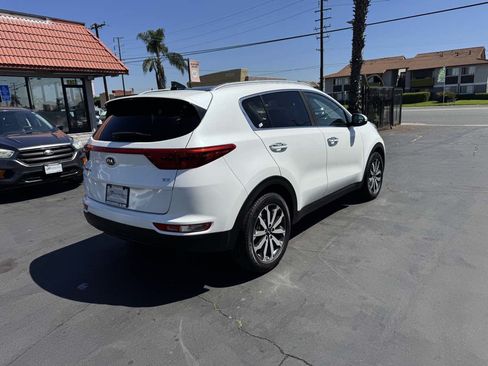 Used 2017 Kia Sportage EX w/ EX Premium Package FWD image 6