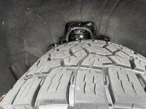 Used 2017 Chevrolet Silverado 1500 LT w/ All Star Edition image 9