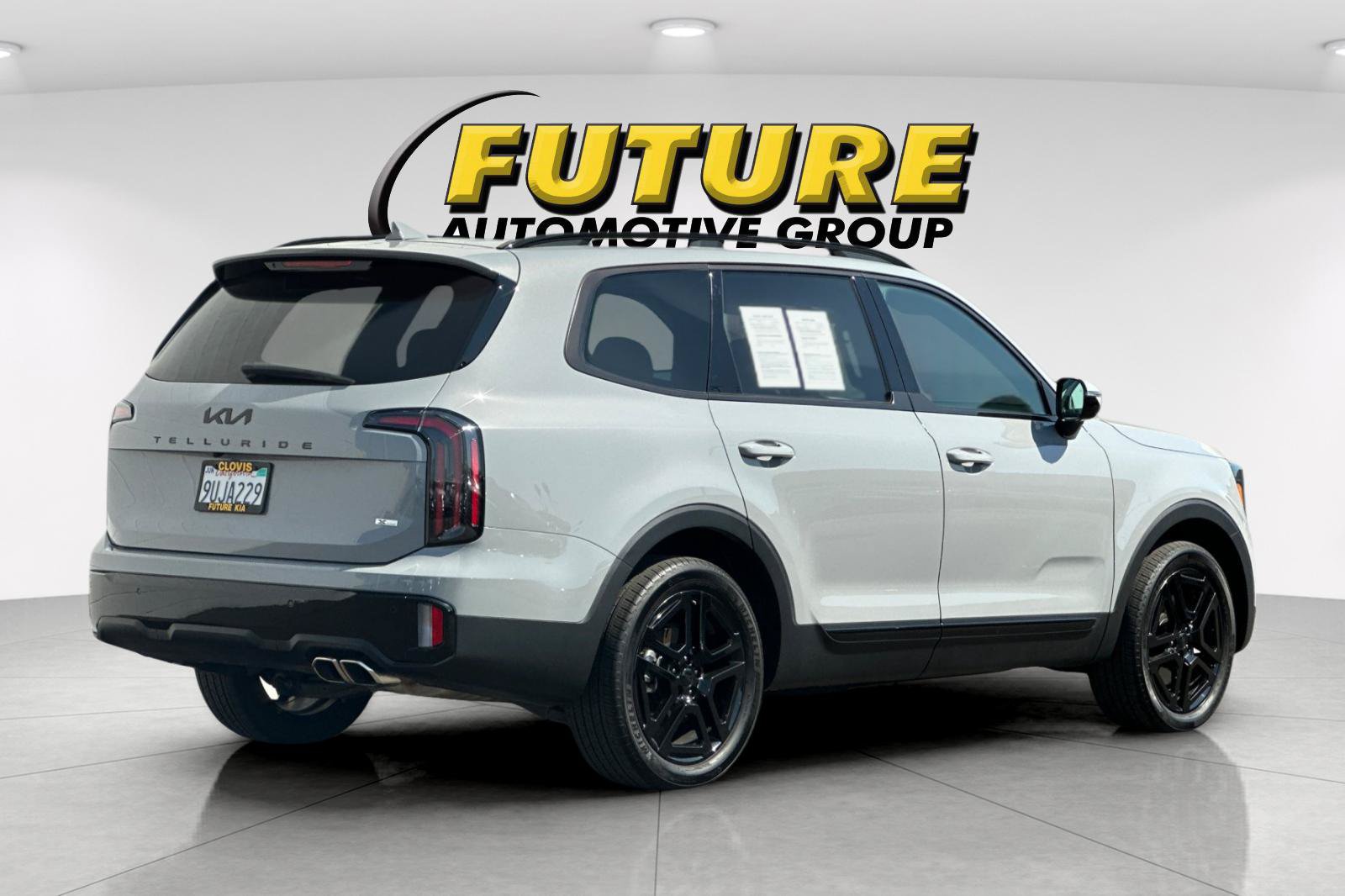 Certified 2025 Kia Telluride SX Prestige X-Line AWD/4WD image 4