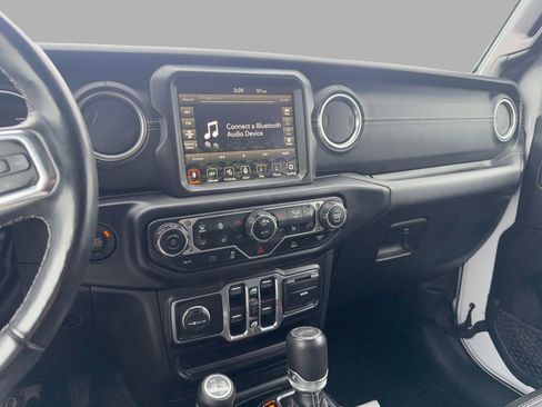 Used 2023 Jeep Wrangler Sahara 4xe w/ Cold Weather Group image 17