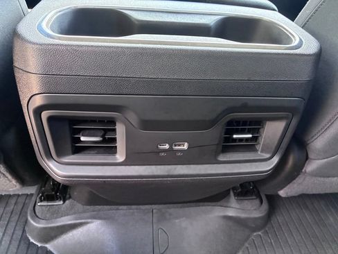 Used 2025 Chevrolet Silverado 1500 LT AWD/4WD image 16