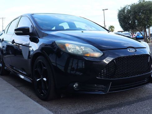Used 2014 Ford Focus ST image 18