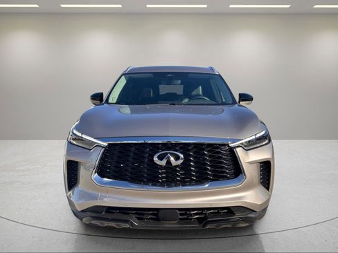 Certified 2023 INFINITI QX60 Luxe w/ Performance Audio Package FWD image 8