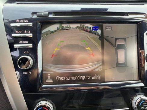 Used 2024 Nissan Murano SL image 24