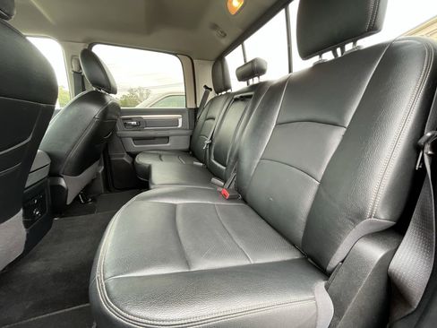 Used 2016 RAM 1500 Big Horn image 23