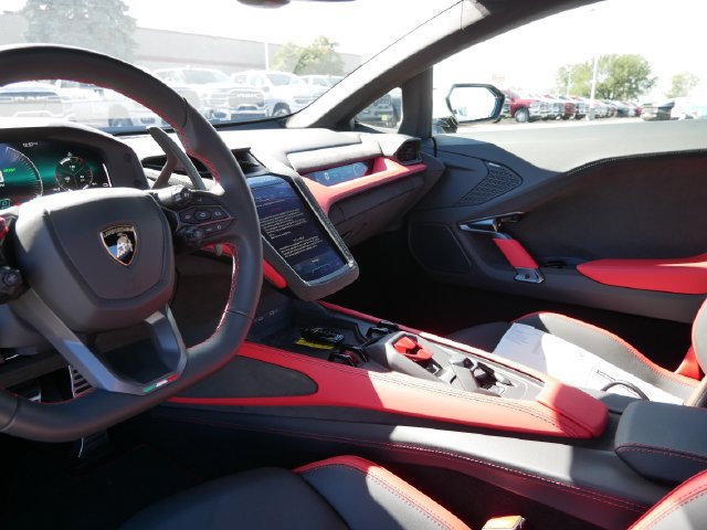 Used 2026 Lamborghini Temerario AWD/4WD image 12
