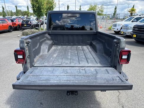 Used 2021 Jeep Gladiator Sport AWD/4WD image 13