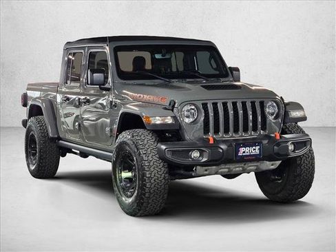 Used 2023 Jeep Gladiator Mojave w/ Cold Weather Group AWD/4WD image 3