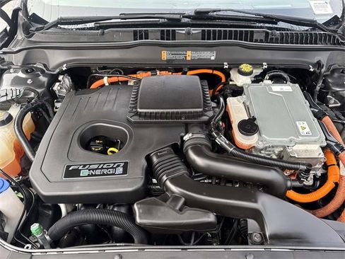 Certified 2018 Ford Fusion Energi Platinum image 37