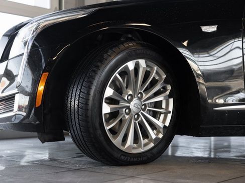 Used 2018 Cadillac CT6 Premium Luxury image 9