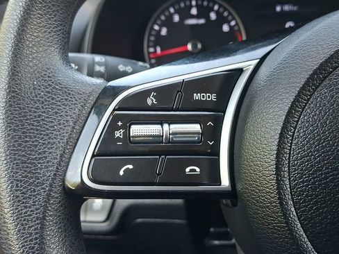 Used 2020 Kia Forte LXS FWD image 21
