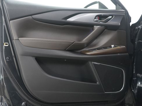 Used 2021 MAZDA CX-9 Signature image 22