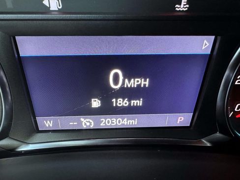 Used 2023 Chevrolet Equinox Premier AWD/4WD image 30